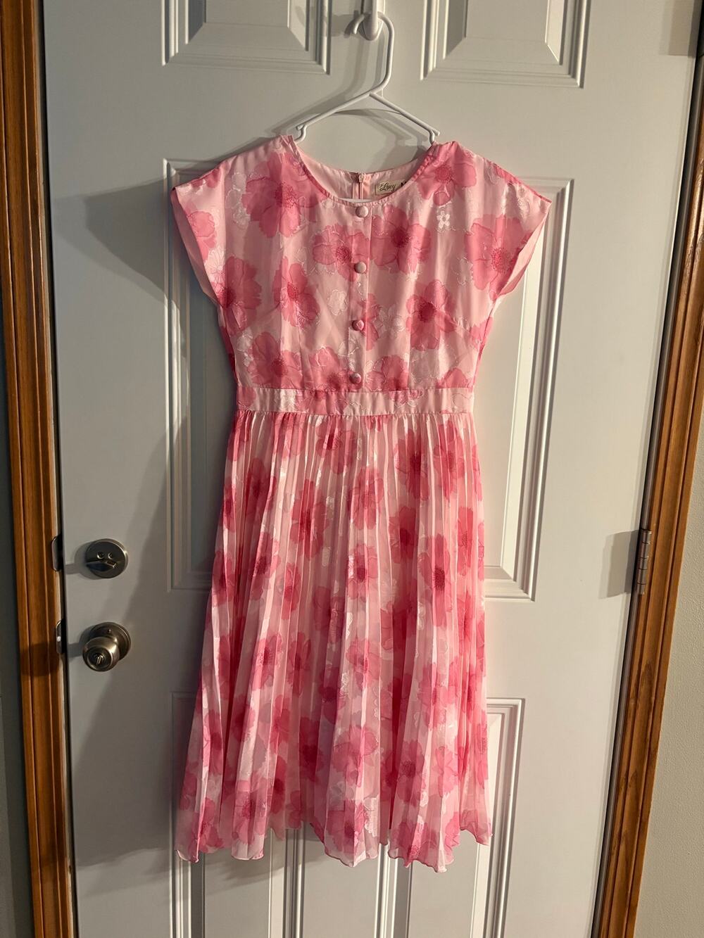 Lucy Women’s Pink Floral Dress Size Medium